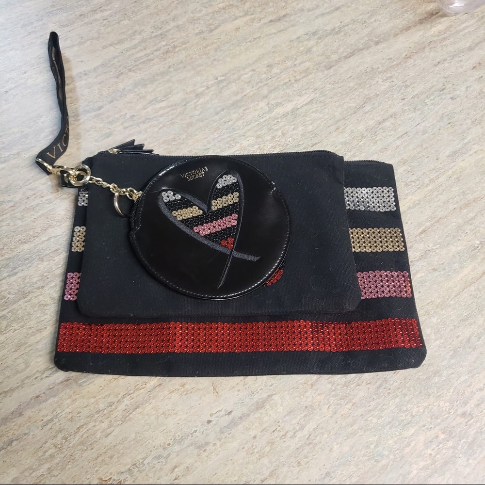 NWOT 4–set of Victoria’s Secret make-up bag set and lanyard w/clip & sequins